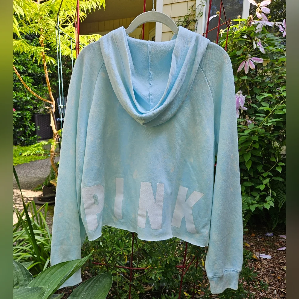 PINK Victoria's Secret Graphic Hoodie Sweatshirt LS Cropped Laced Blue Small EUC - Picture 10 of 12